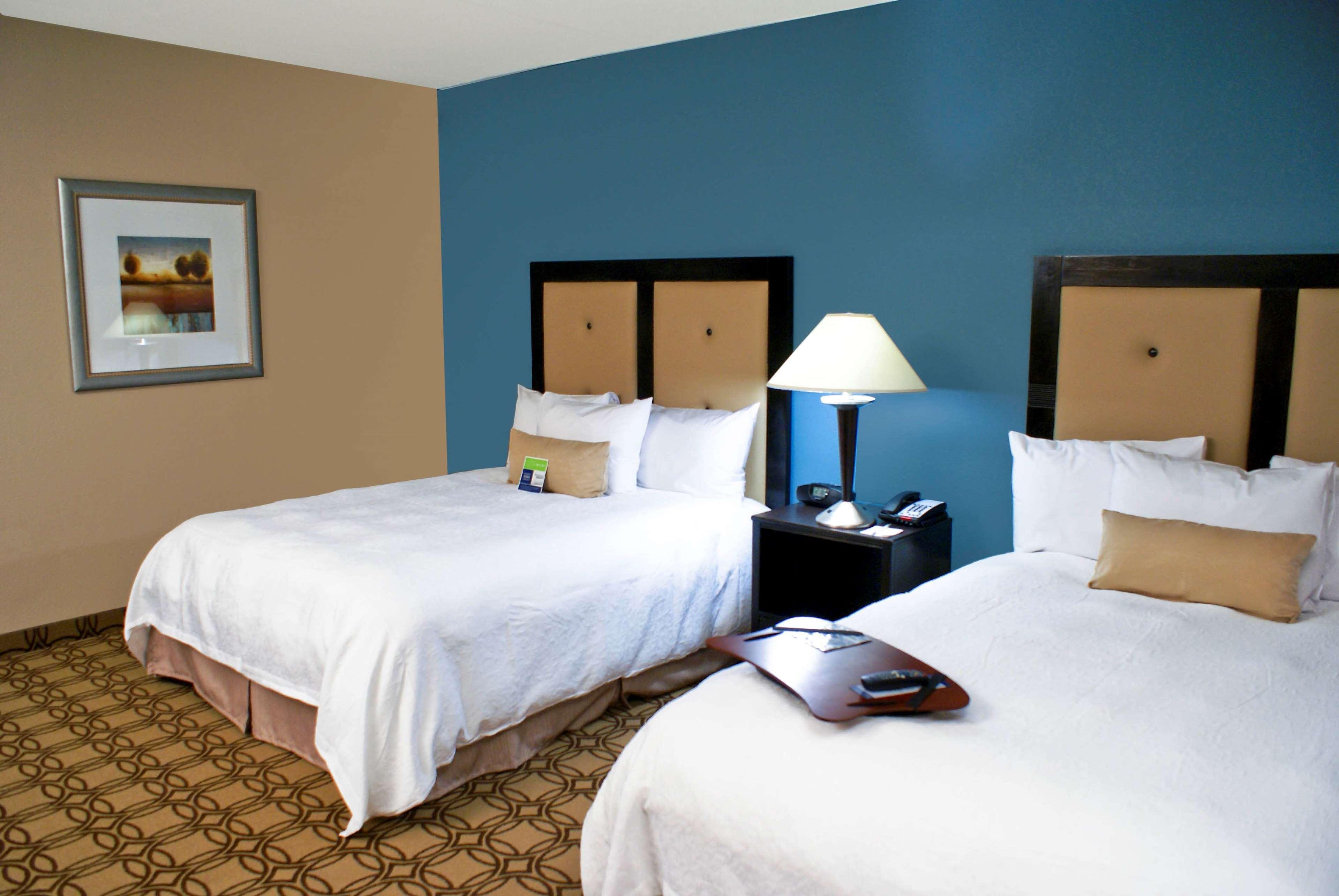 Hampton Inn & Suites Charlotte-Airport Kamer foto