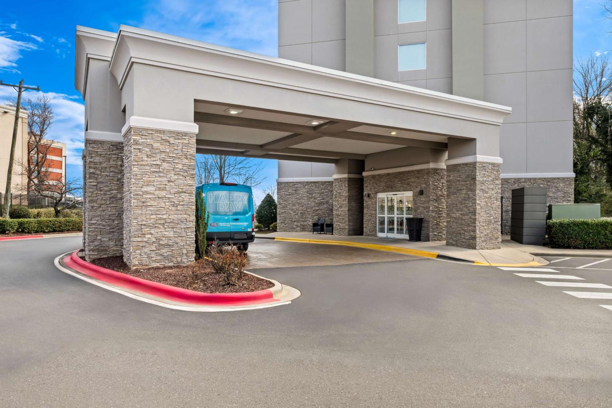 Hampton Inn & Suites Charlotte-Airport Buitenkant foto